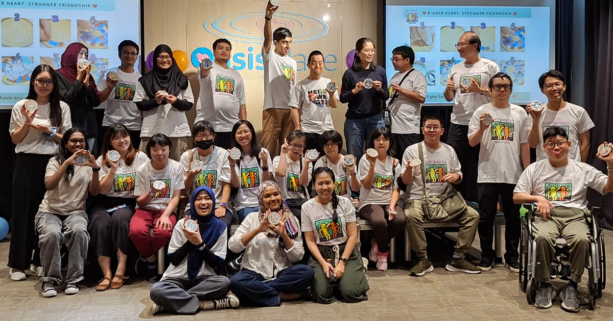 Group of participants with their crafts
